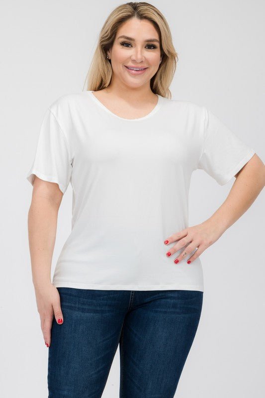 Plus Size Basic Short Sleeve T-shirt - JUST - JEN BOUTIQUE