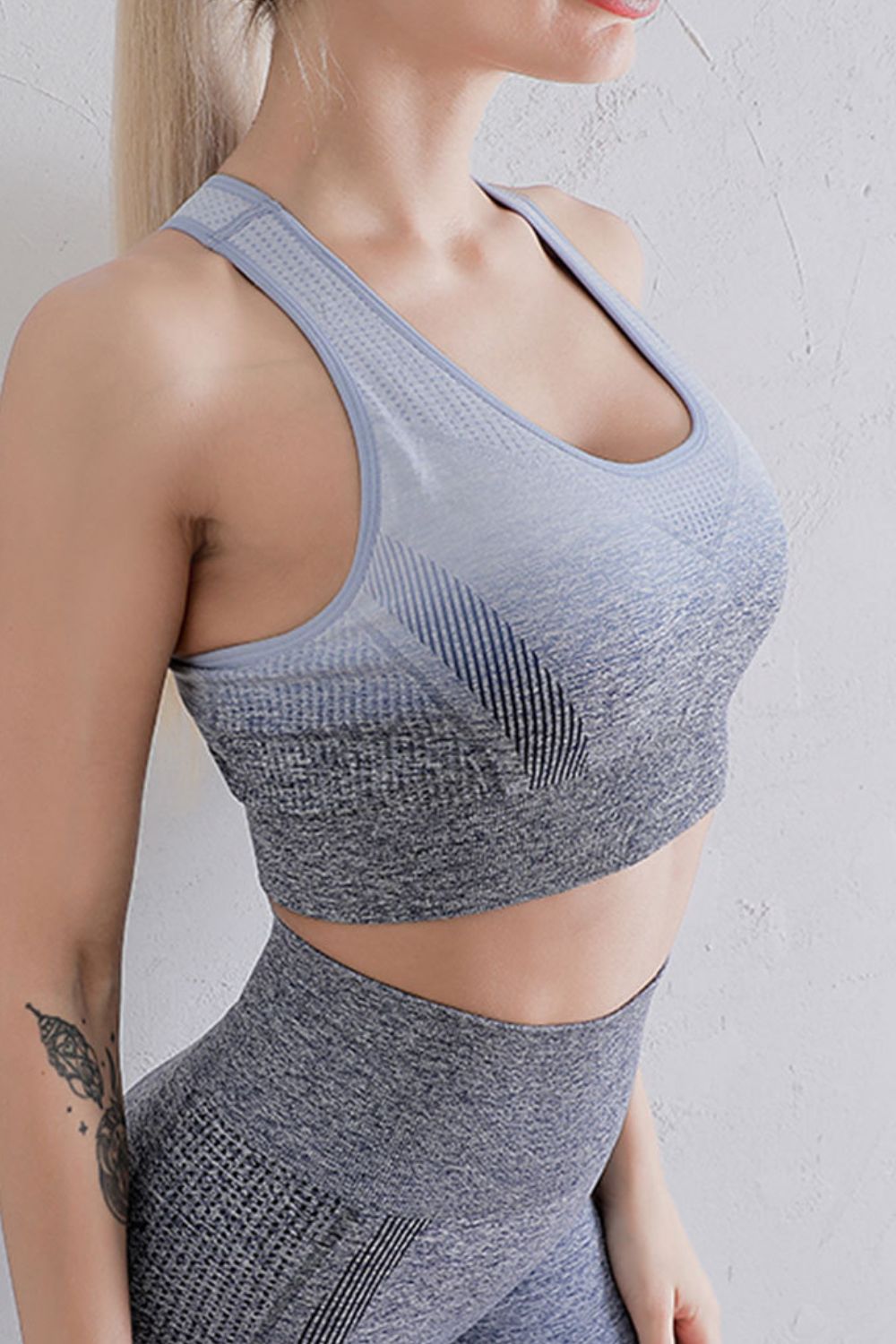Gradient Sports Bra and Leggings Set - JUST - JEN BOUTIQUE