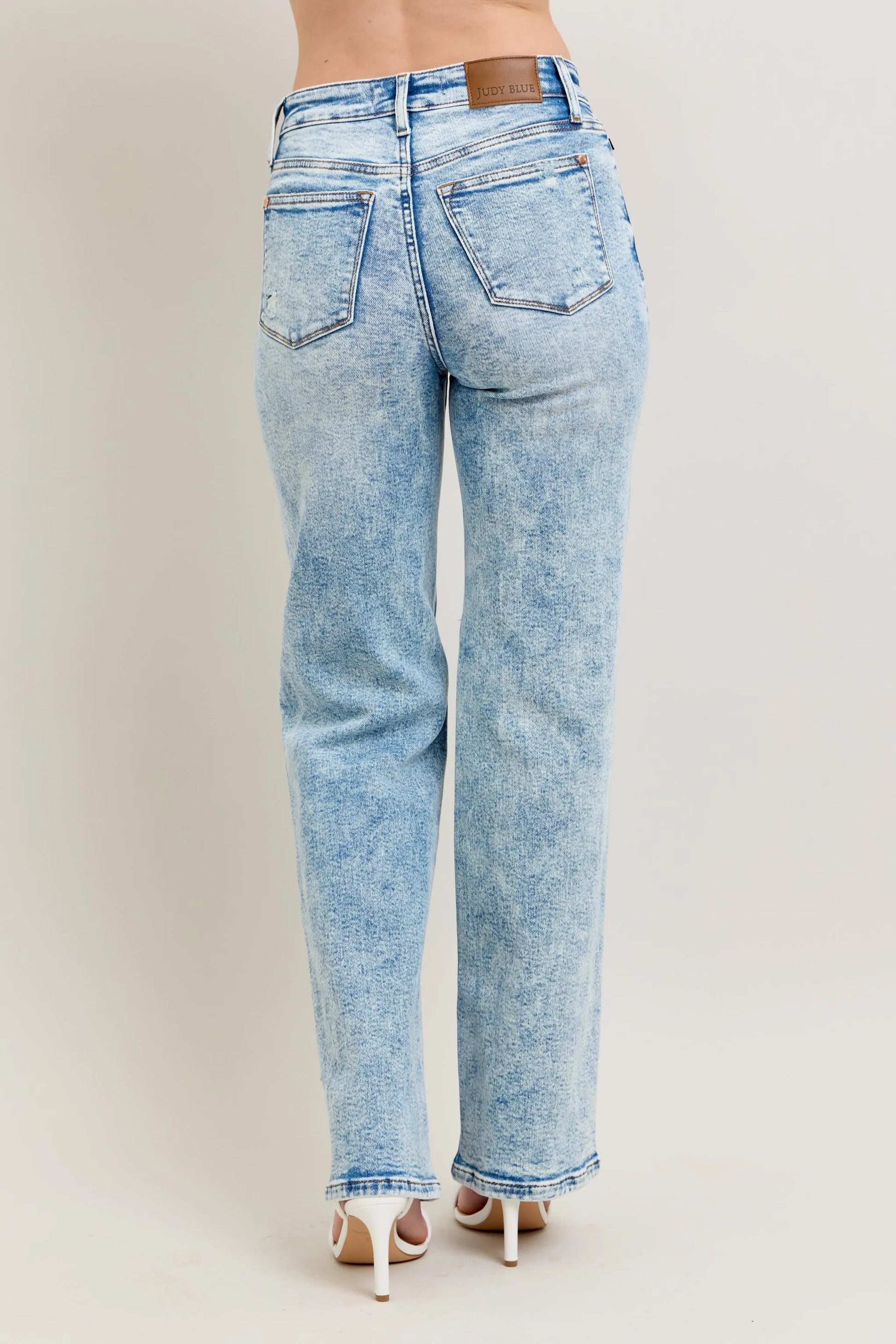 Judy Blue Full Size Hw Mineral Wash Destroy 90's Straight Jeans Plus Size - JUST - JEN BOUTIQUE