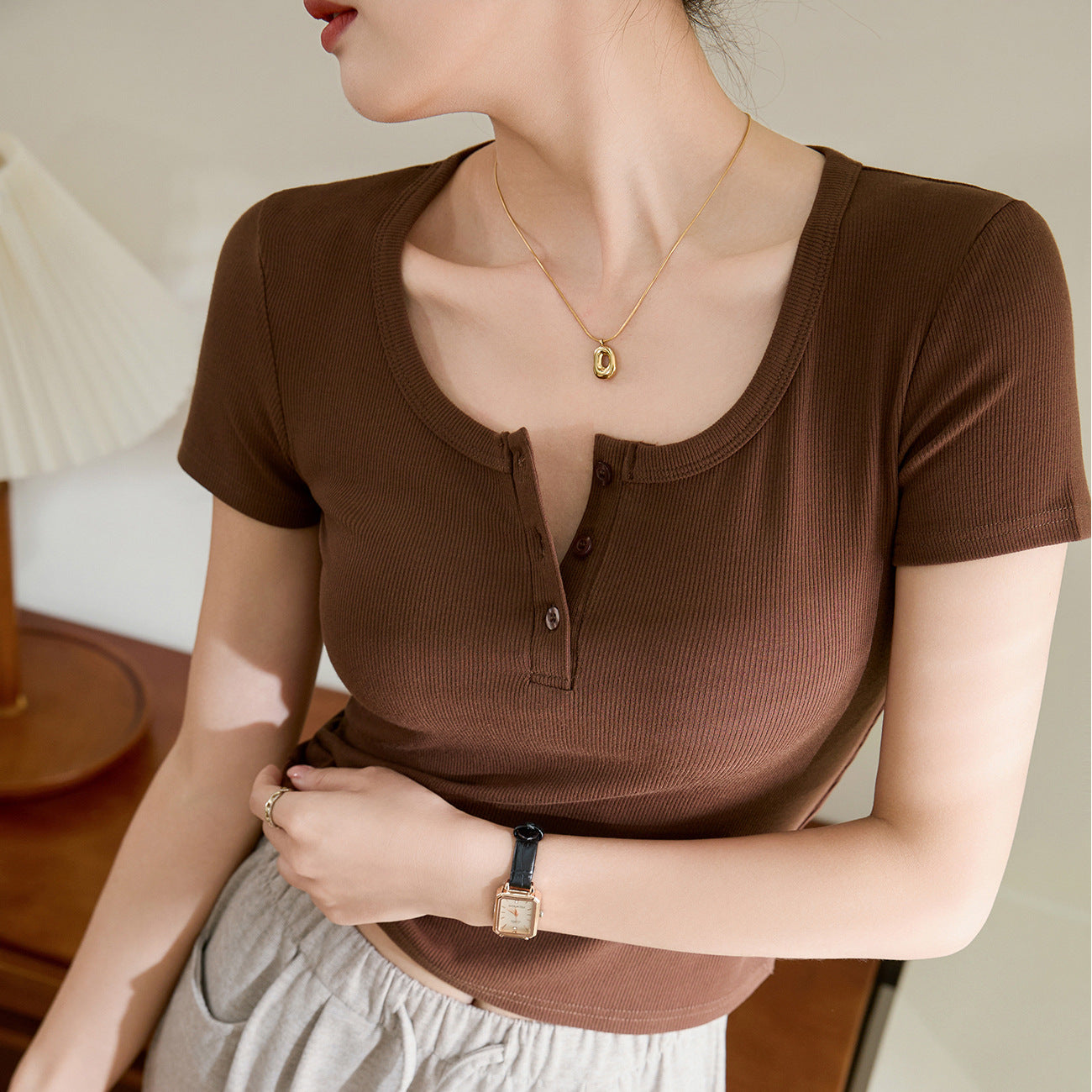 Button up U-neck short sleeved top