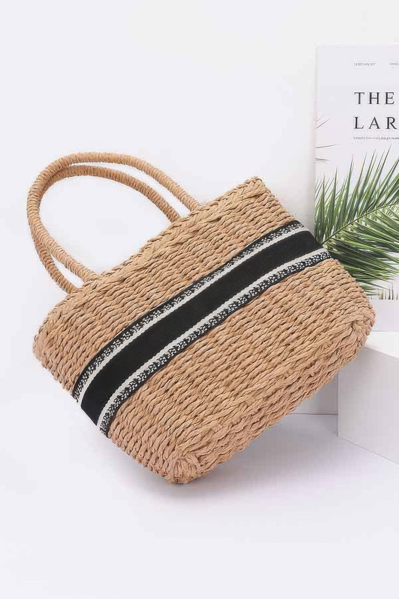Faux Straw Small Tote Bag - JUST - JEN BOUTIQUE