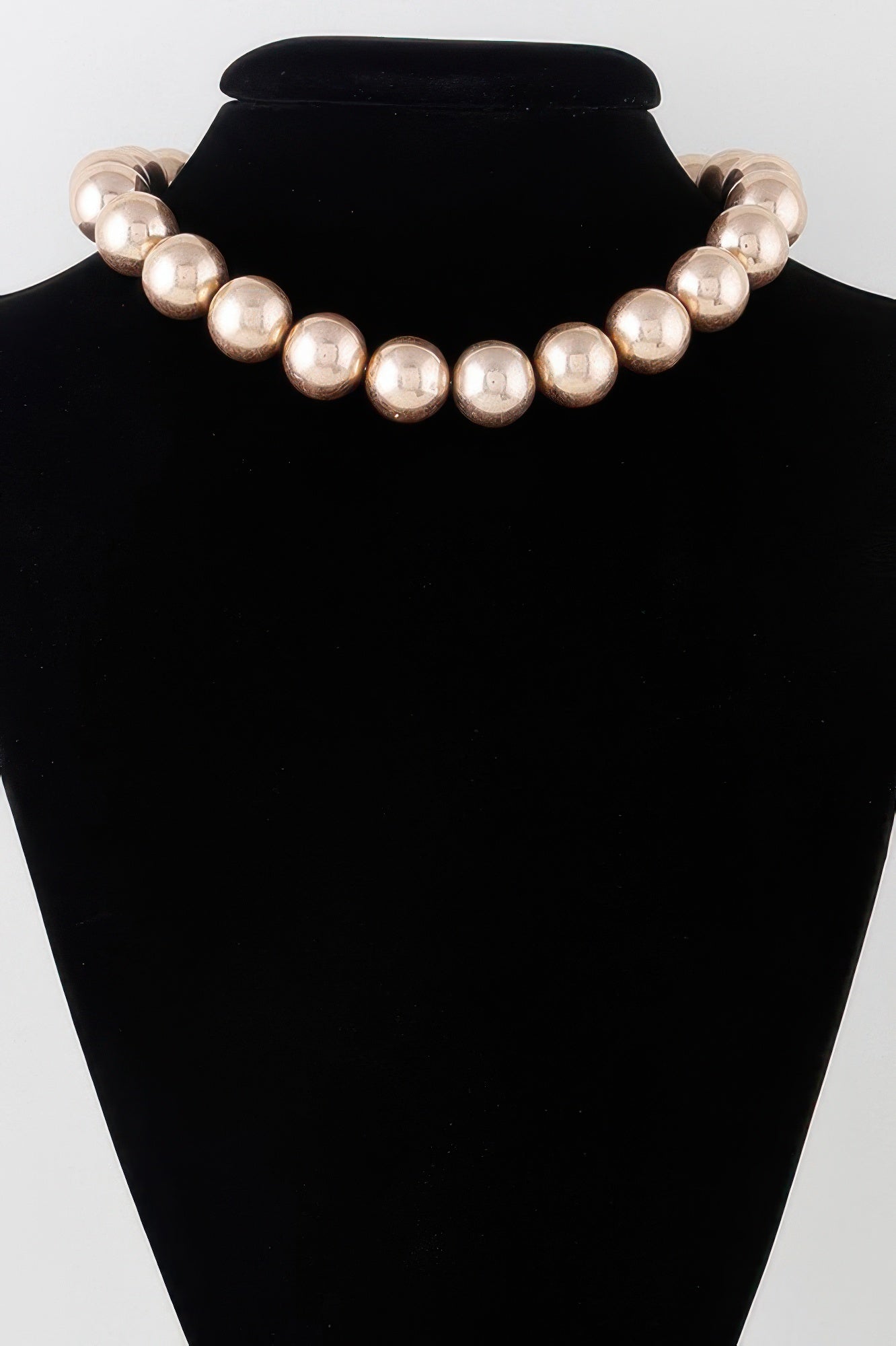 Shiny Statement Beaded Necklace - JUST - JEN BOUTIQUE