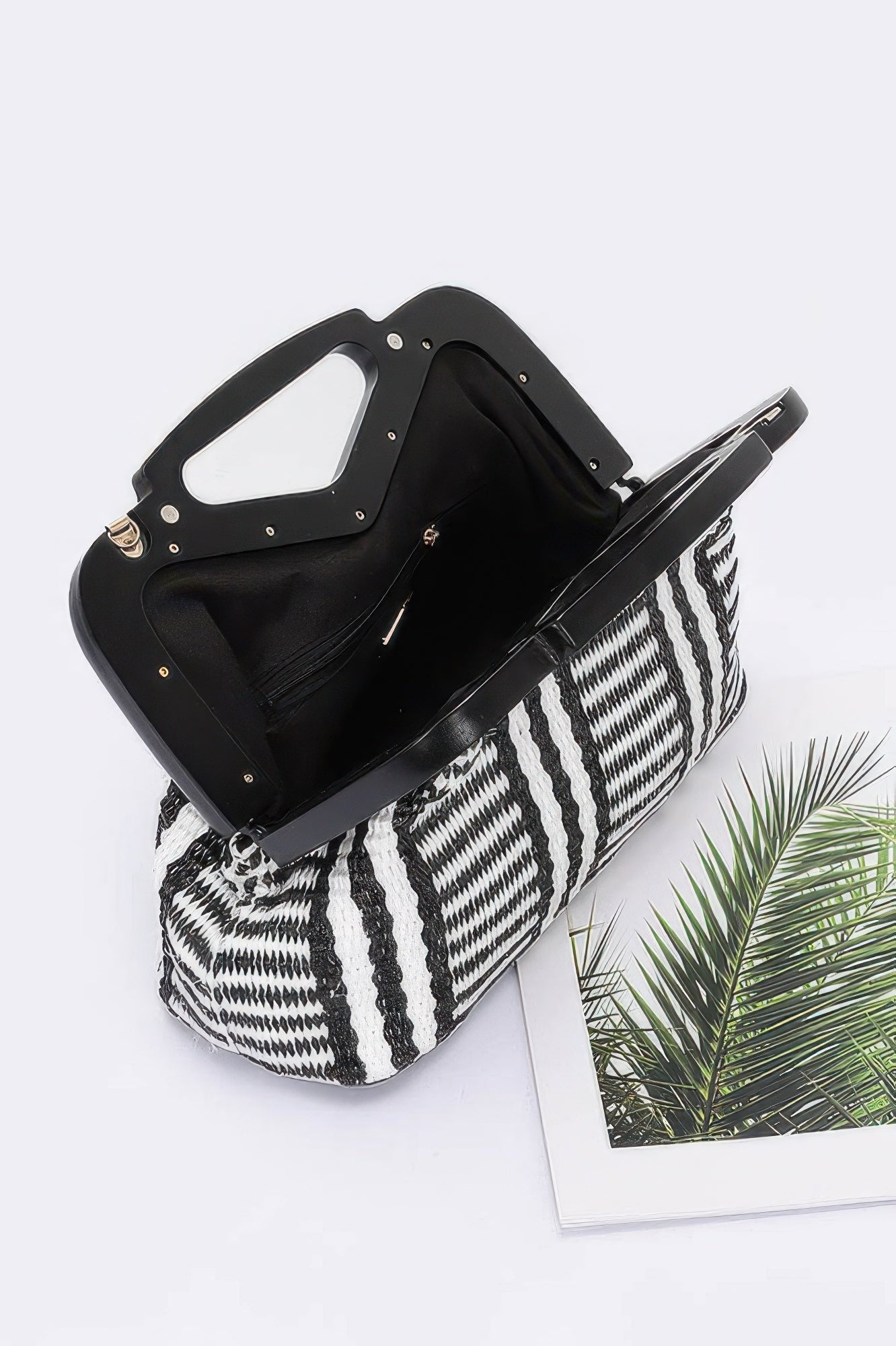 Faux Straw Wood Frame Clutch - JUST - JEN BOUTIQUE