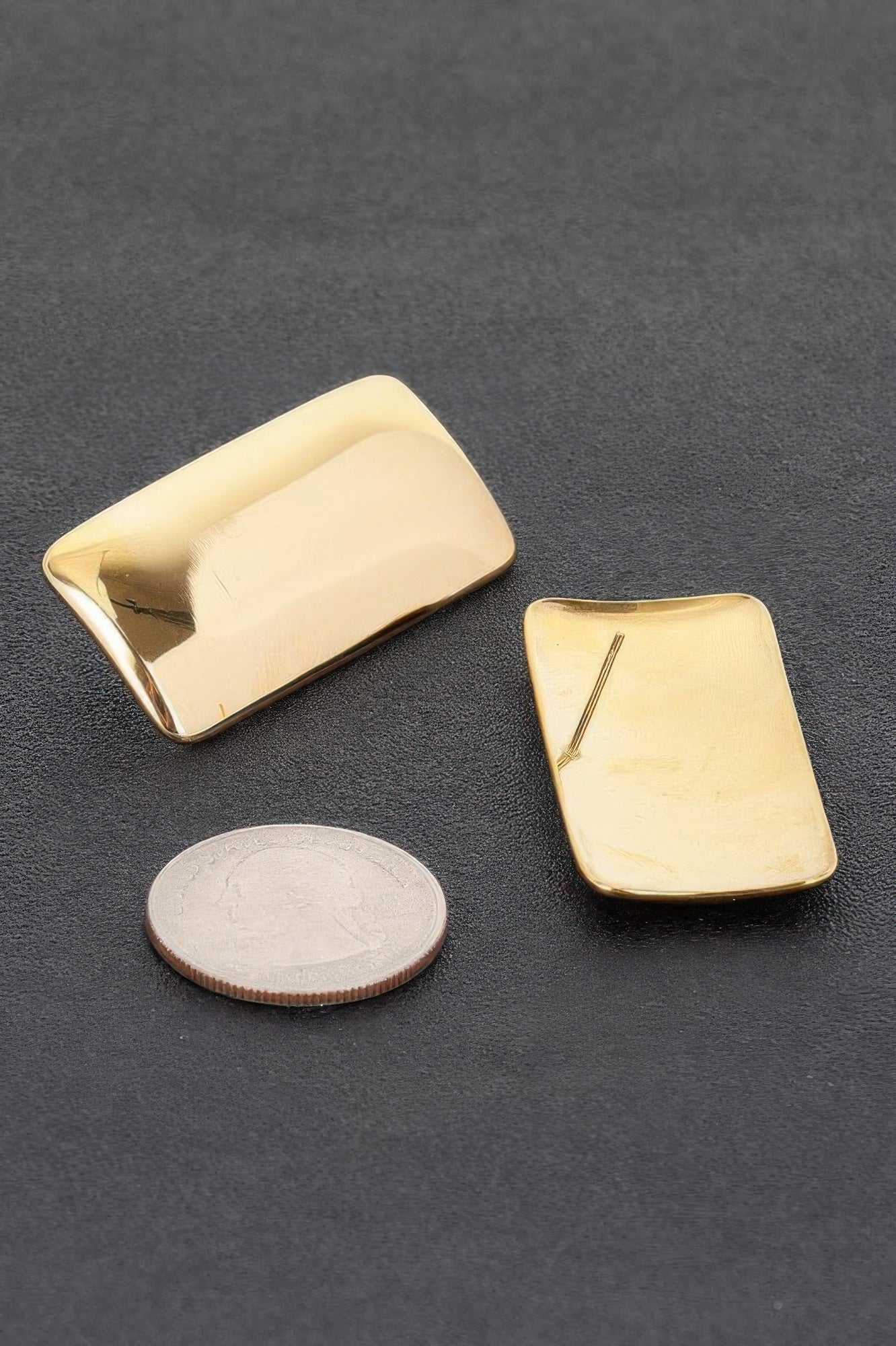 Gold Plated Metal Earring - JUST - JEN BOUTIQUE