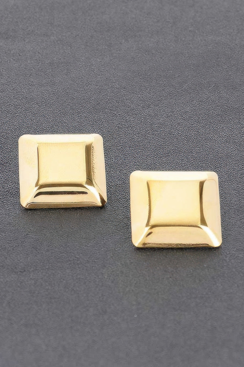 Gold Plated Metal Earring - JUST - JEN BOUTIQUE
