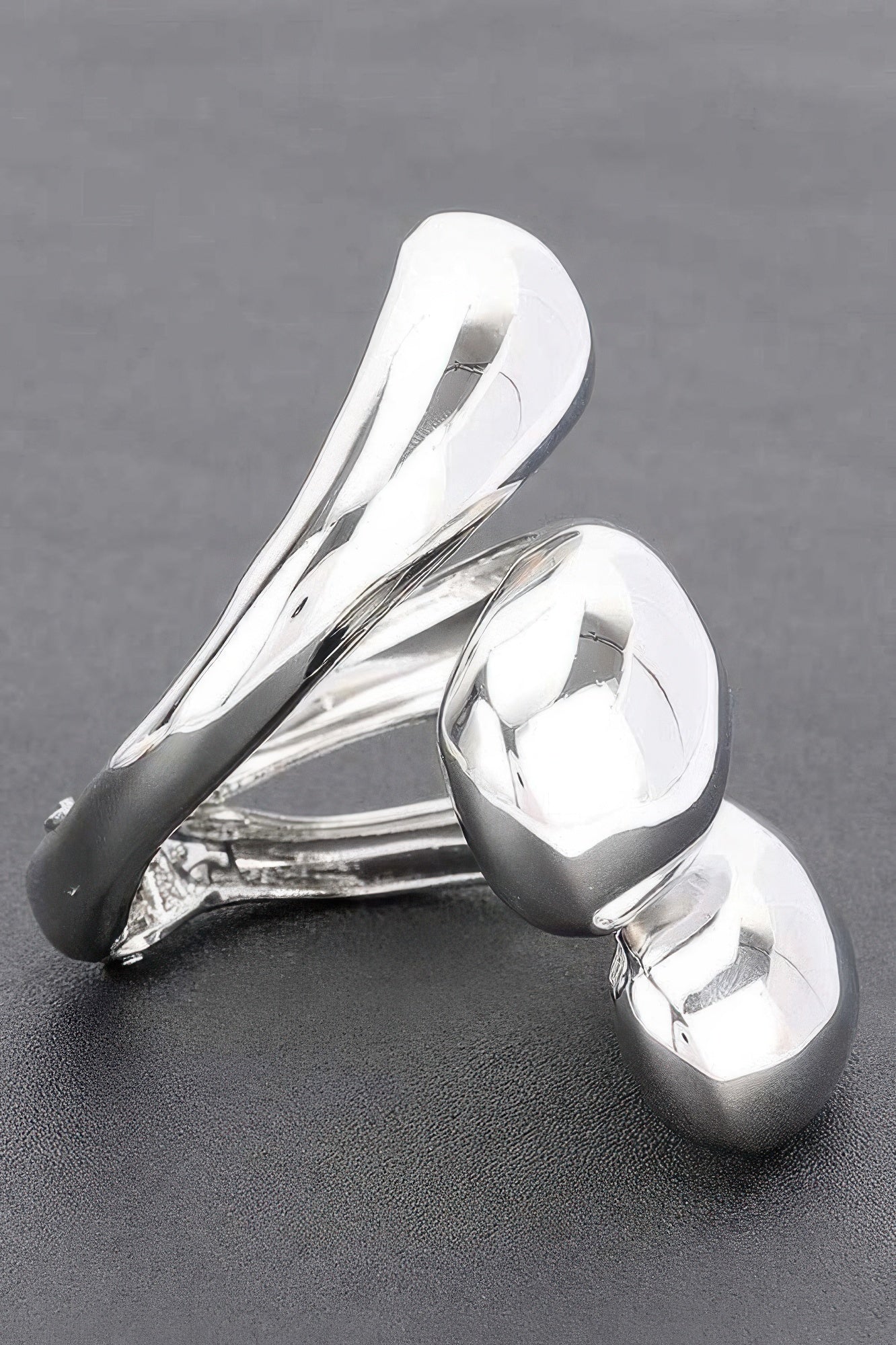 Metal Casting Hinge Bracelet - JUST - JEN BOUTIQUE