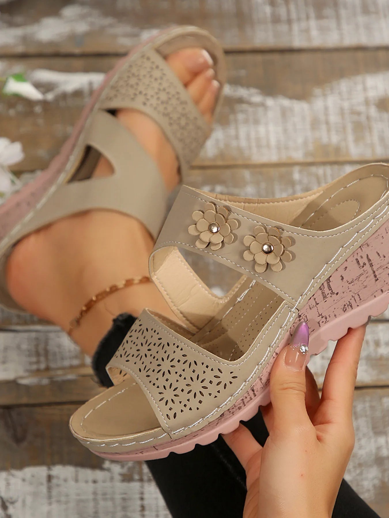 Hollow Out Comfort Wedge Sandals - JUST - JEN BOUTIQUE