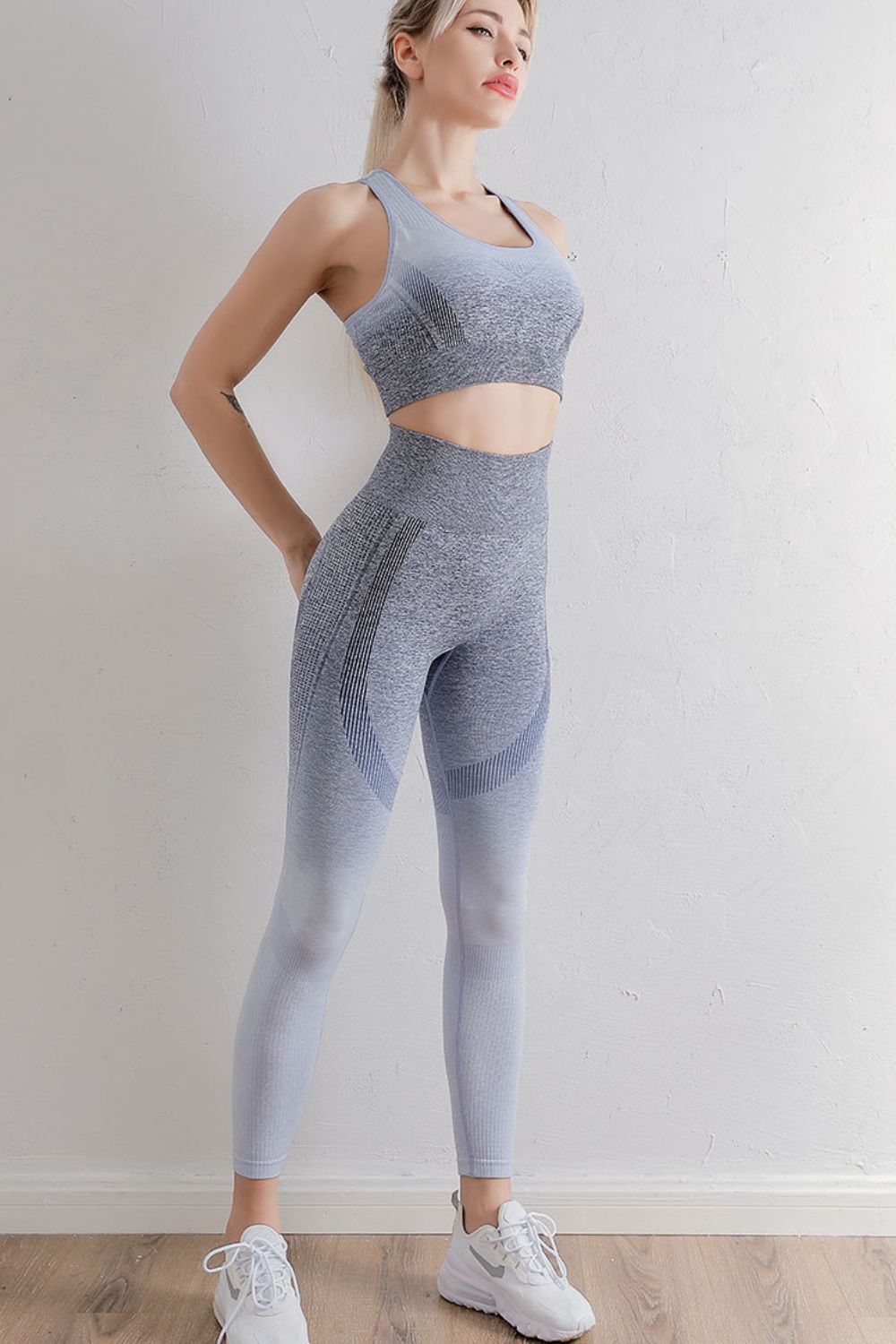 Gradient Sports Bra and Leggings Set - JUST - JEN BOUTIQUE