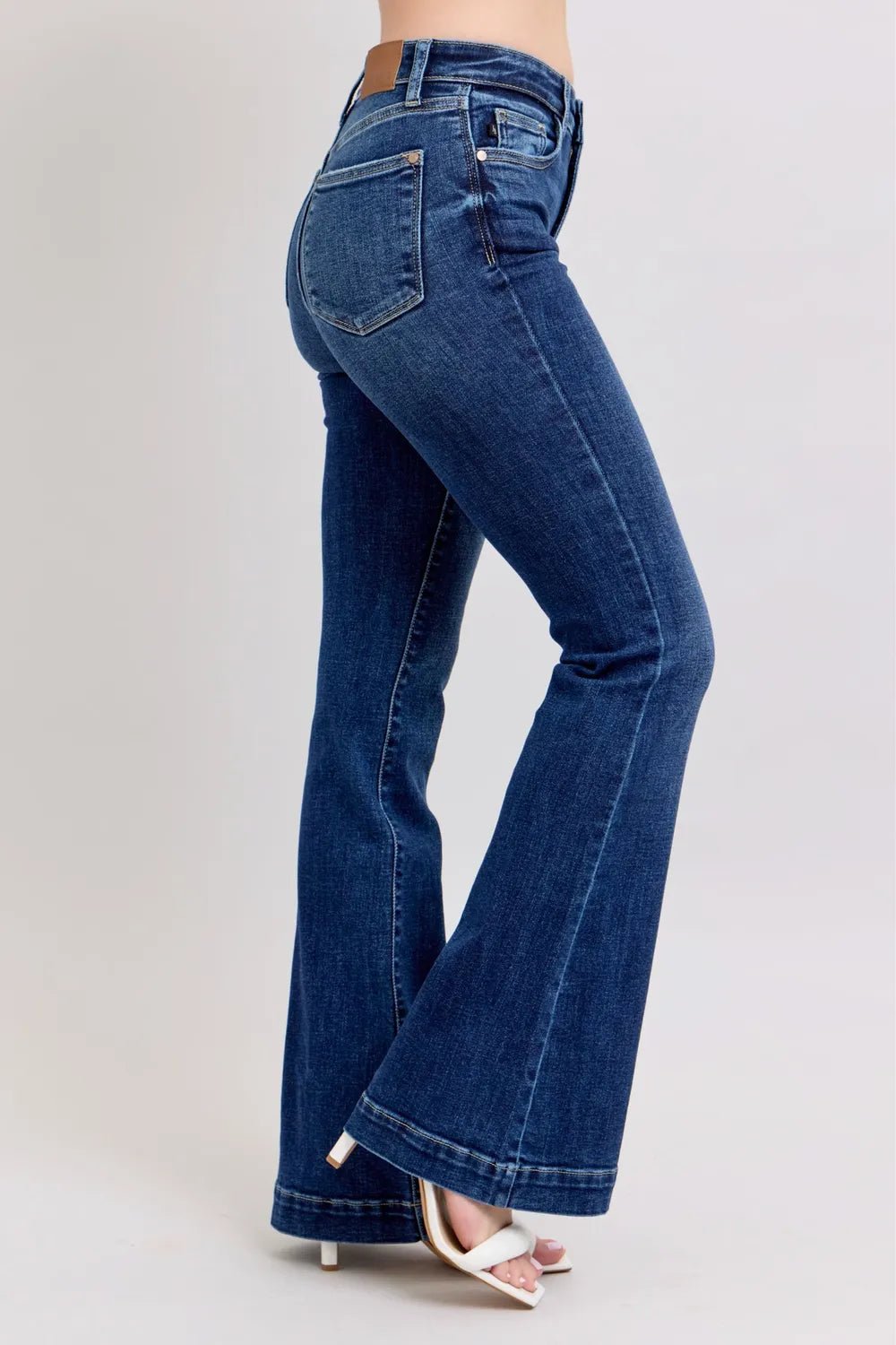 Judy Blue Full Size High Rise Flare Jeans with Pockets Plus Size - JUST - JEN BOUTIQUE