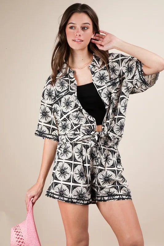 VERY J Plus Size Tropical Printed Shirt Top & Shorts Set - JUST - JEN BOUTIQUE