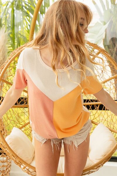 BiBi Round Neck Color Block Short Sleeve Knit Sweater